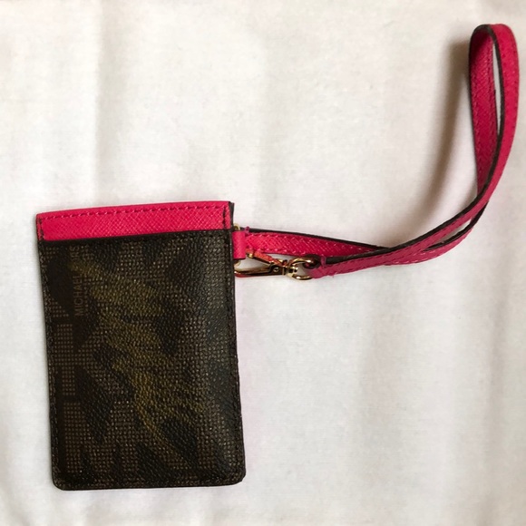 Michael Kors ID tag - Picture 1 of 11